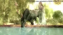 Nackte Zelda mit langen Zöpfen steht erregt vor einem riesigen schwarzen Hengst am leuchtenden Waldsee