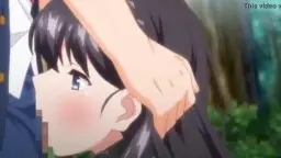 Nahaufnahme einer dunkelhaarigen Anime-Schülerin mit geröteten Wangen, die einen harten Schwanz im Wald tief in den Mund nimmt
